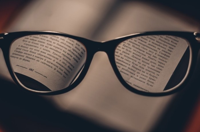 glasses-glasses-glass-reading